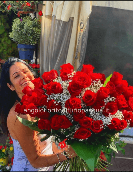 Bouquet di rose rosse