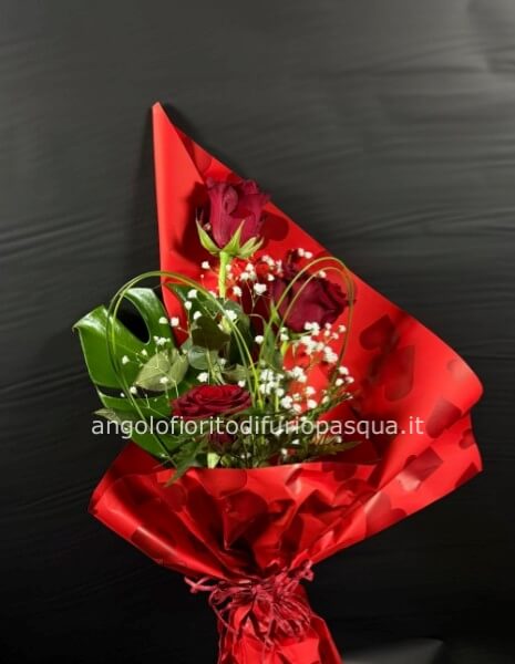 Tris di rose rosse di 50/60 cm